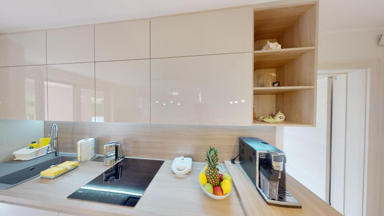Design Emerald Apartment