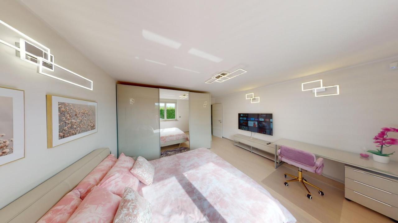 Apartment Design Emerald